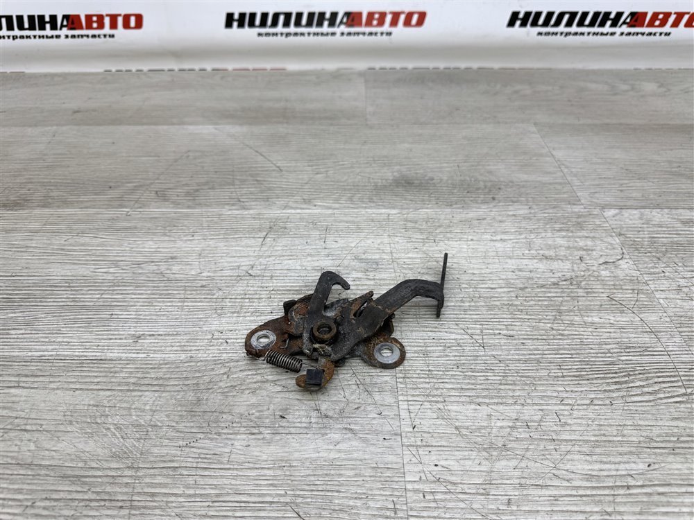 Замок капота, 900 рублей, Севастополь