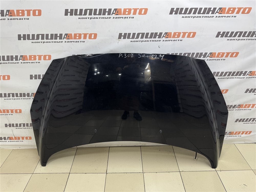 Капот, 11000 рублей, Севастополь