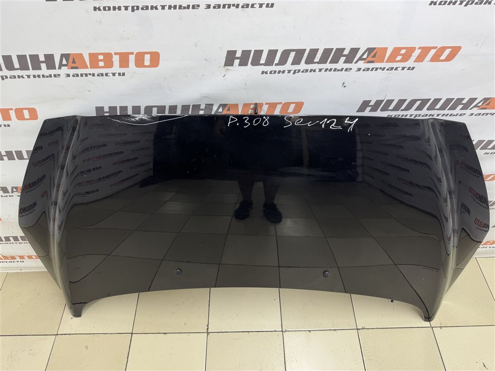 Капот, 11000 рублей, Севастополь