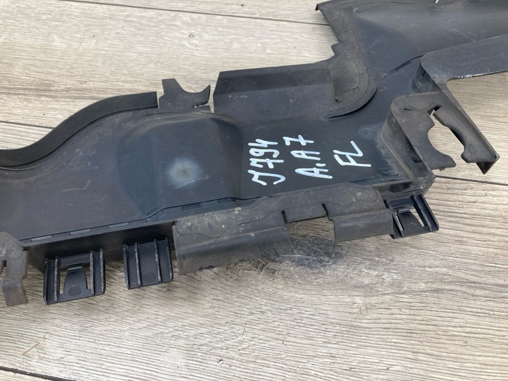 Дефлектор радиатора, 2000 рублей, Москва