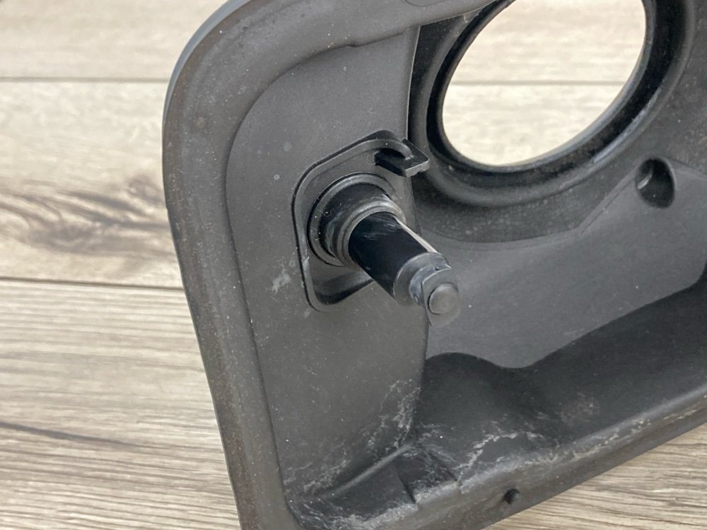 Лючок топливного бака, 2000 рублей, Москва