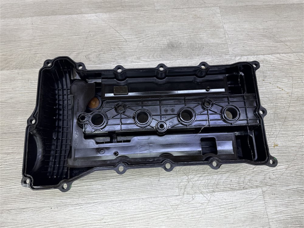 Крышка клапанная, 3500 рублей, Севастополь