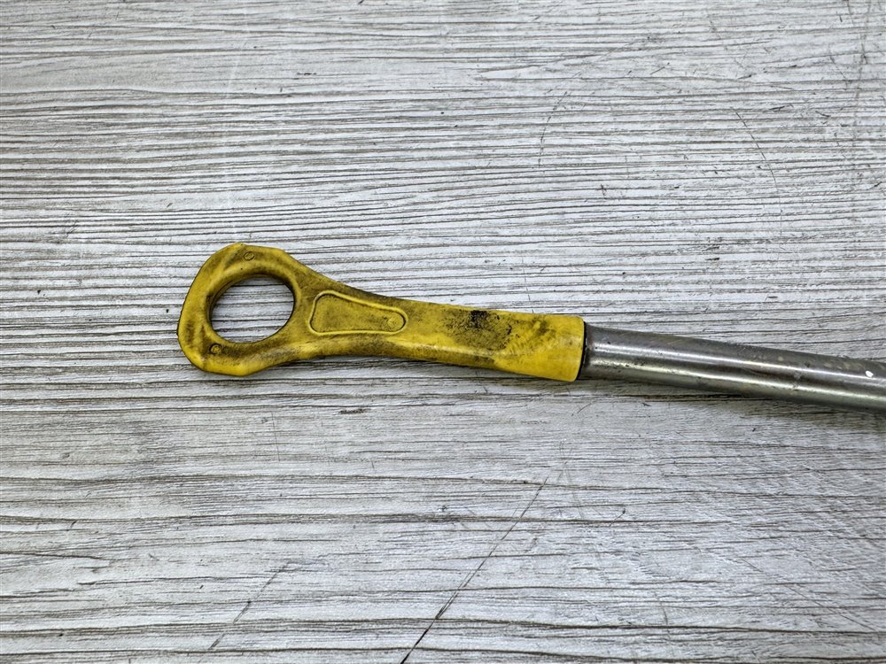 Щуп масляный, 1000 рублей, Севастополь