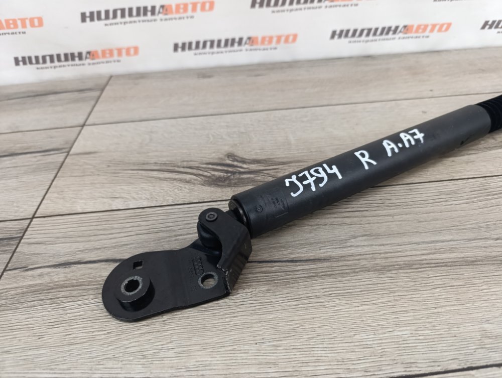 Амортизатор крышки багажника, 4000 рублей, Москва