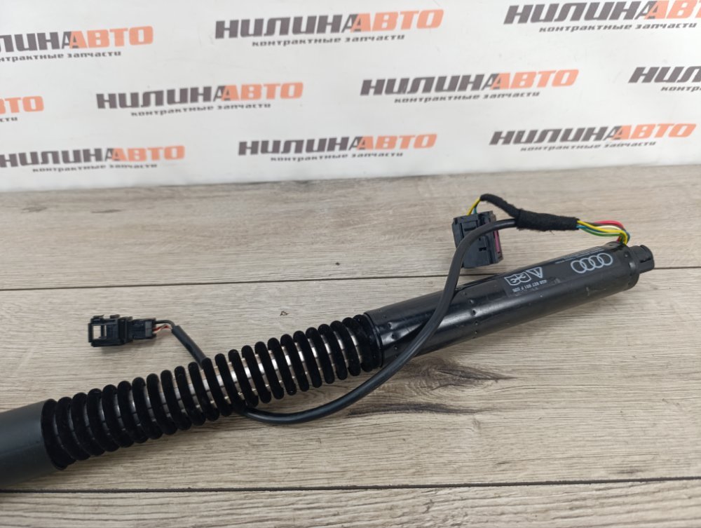 Амортизатор крышки багажника, 3500 рублей, Москва