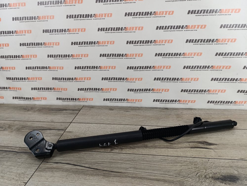 Амортизатор крышки багажника, 3500 рублей, Москва