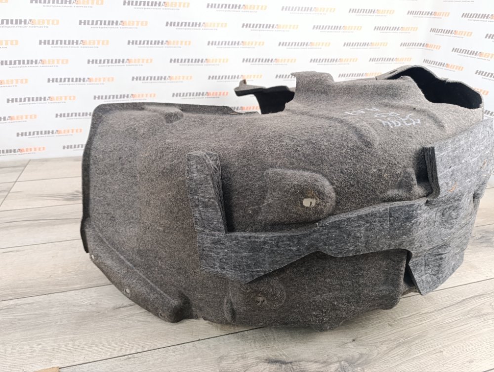 Подкрылок, 2000 рублей, Москва