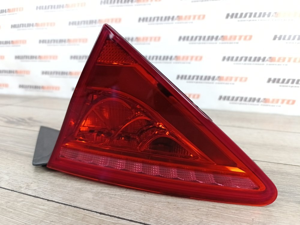 Фонарь в крышку багажника, 4000 рублей, Москва