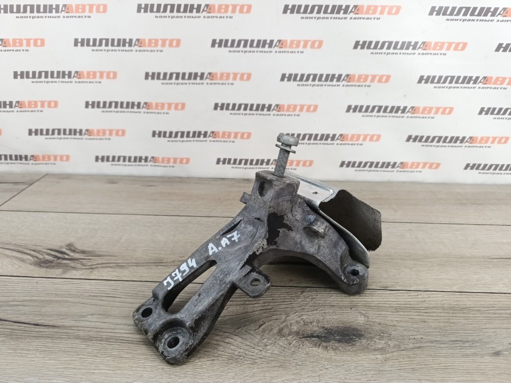 Кронштейн двигателя, 1500 рублей, Москва