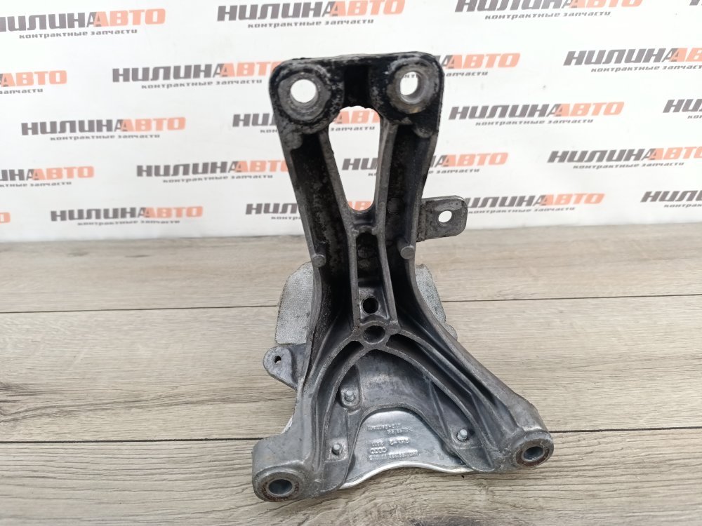 Кронштейн двигателя, 1500 рублей, Москва