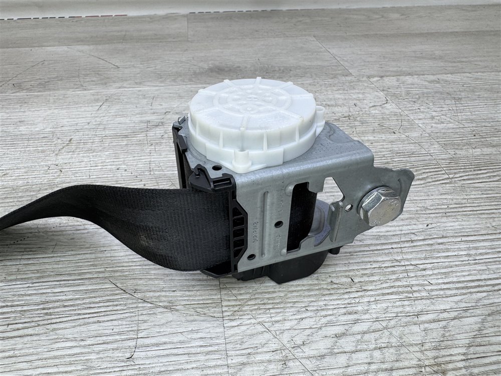 Ремень безопасности, 3000 рублей, Севастополь