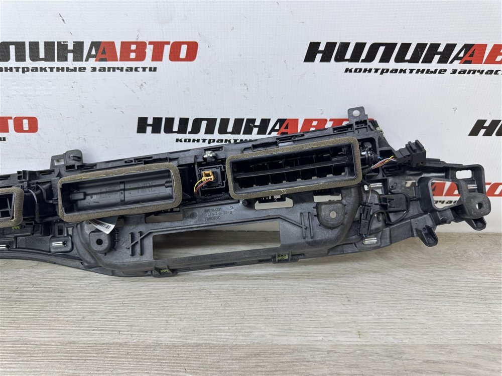 Дефлектор в торпедо, 7000 рублей, Севастополь