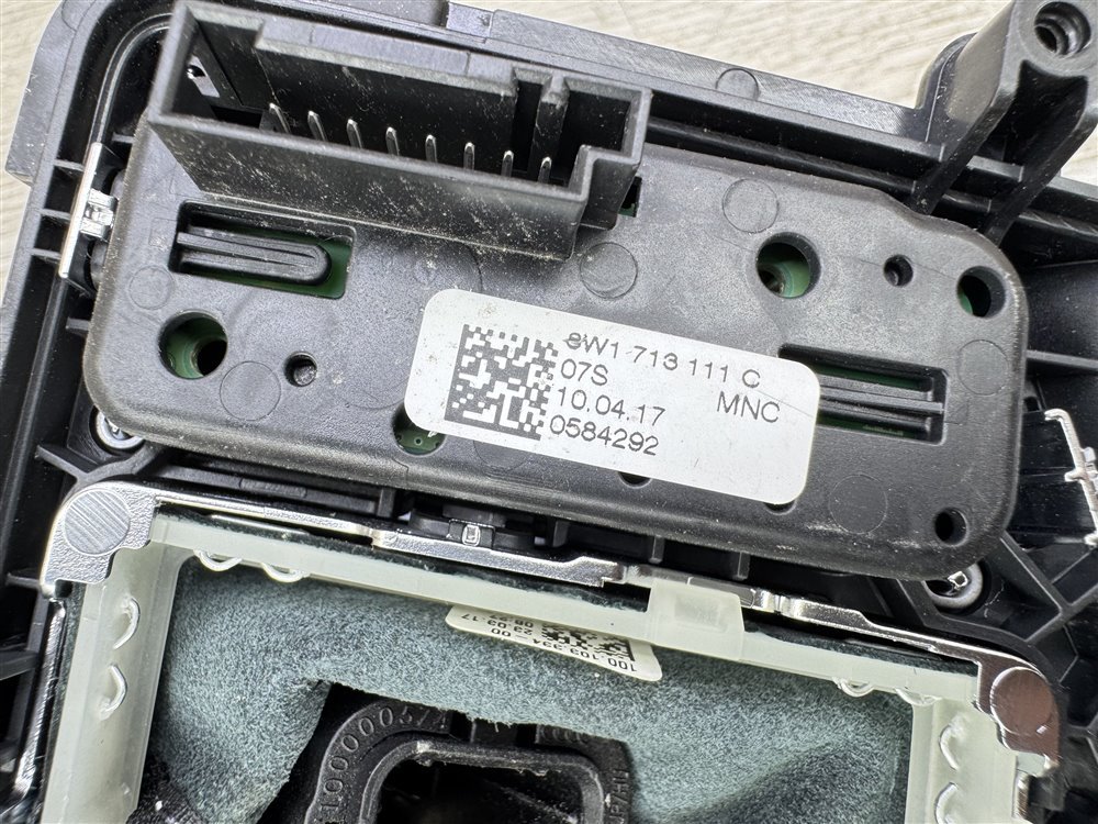 Накладка селектора КПП, 5000 рублей, Севастополь