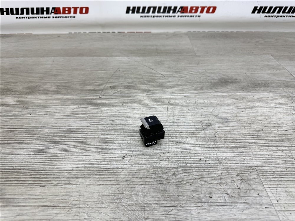 Кнопка стеклоподъемника, 500 рублей, Севастополь