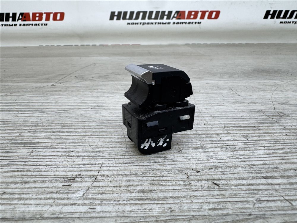 Кнопка стеклоподъемника, 500 рублей, Севастополь