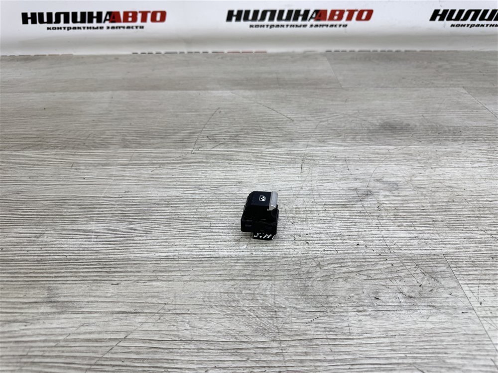 Кнопка стеклоподъемника, 500 рублей, Севастополь