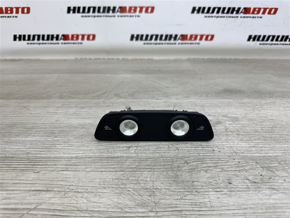 Плафон салона, 2500 рублей, Севастополь