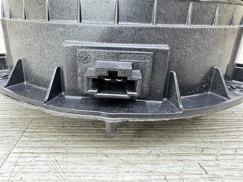 Динамик, 1000 рублей, Севастополь