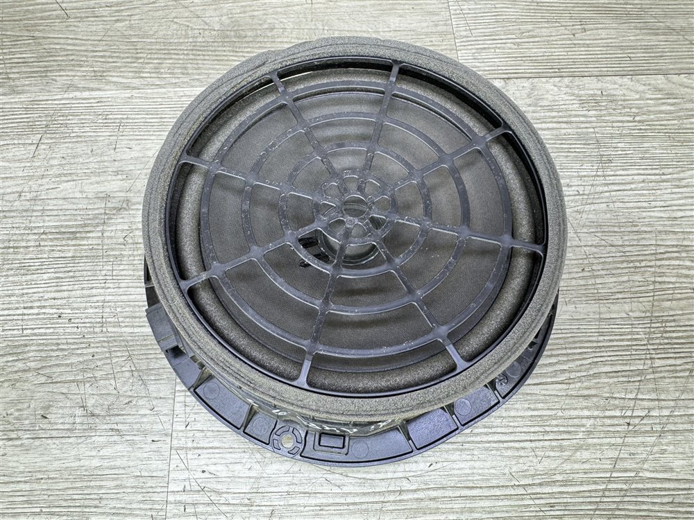 Динамик, 1000 рублей, Севастополь