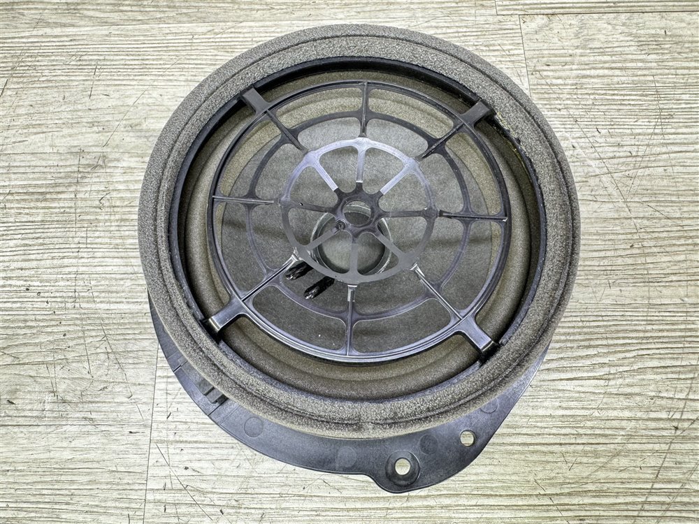 Динамик, 1000 рублей, Севастополь