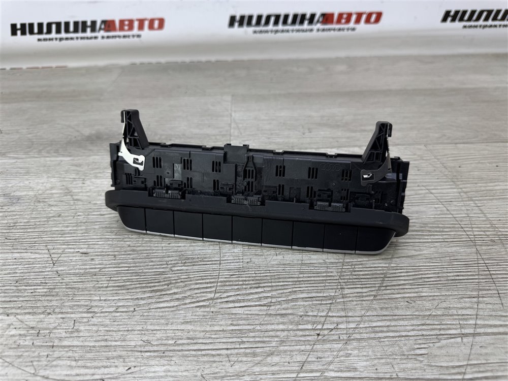 Блок кнопок, 2000 рублей, Севастополь