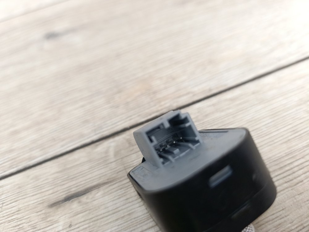 Блок управления зеркалами, 1000 рублей, Москва