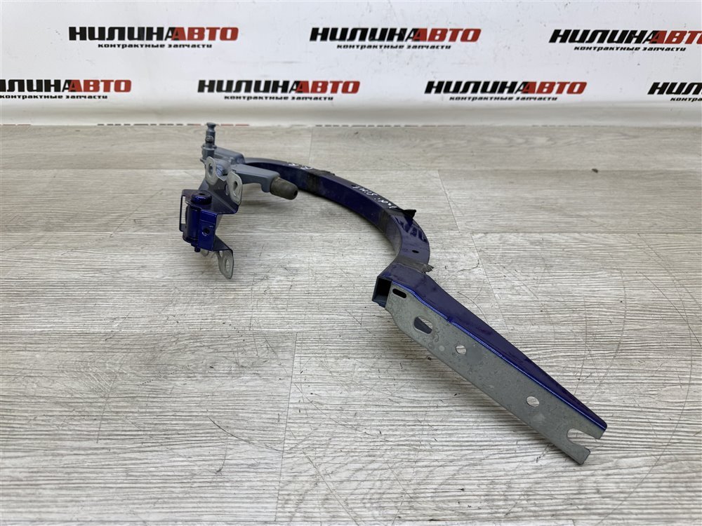 Петля крышки багажника, 2000 рублей, Севастополь