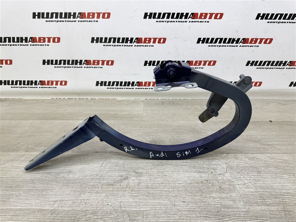 Петля крышки багажника, 2000 рублей, Севастополь