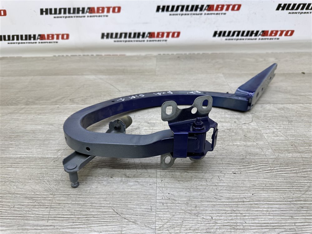 Петля крышки багажника, 2000 рублей, Севастополь