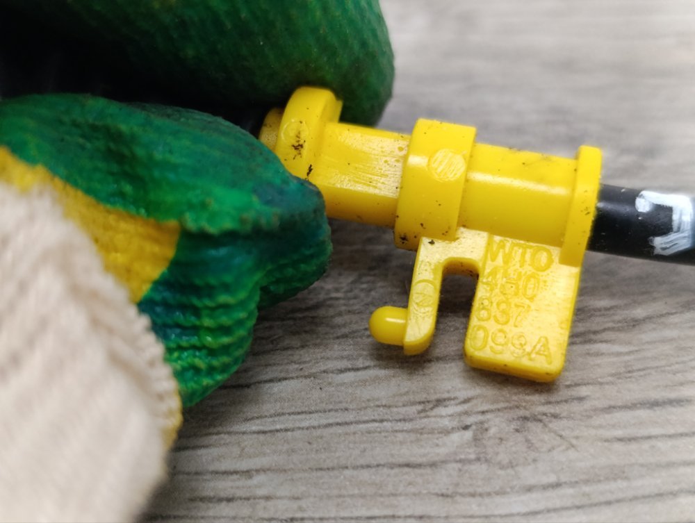 Трос замка двери, 300 рублей, Москва