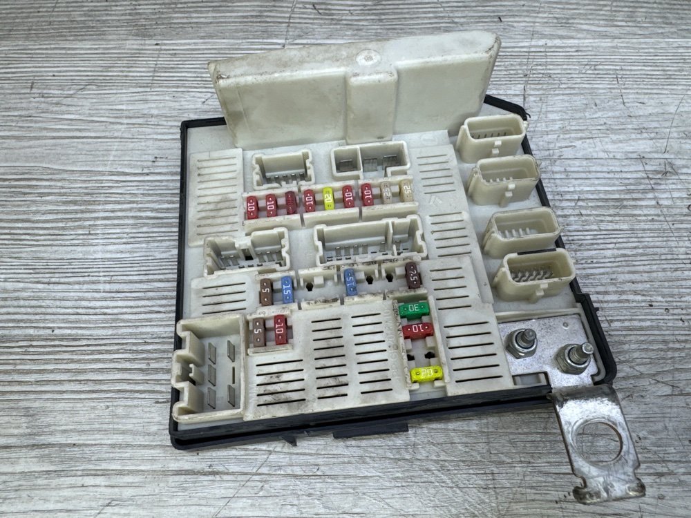 Блок предохранителей под капот, 3500 рублей, Севастополь