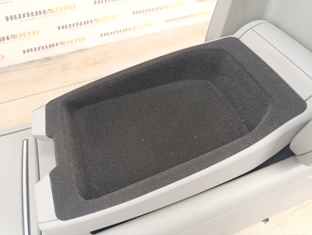 Подлокотник, 4000 рублей, Москва