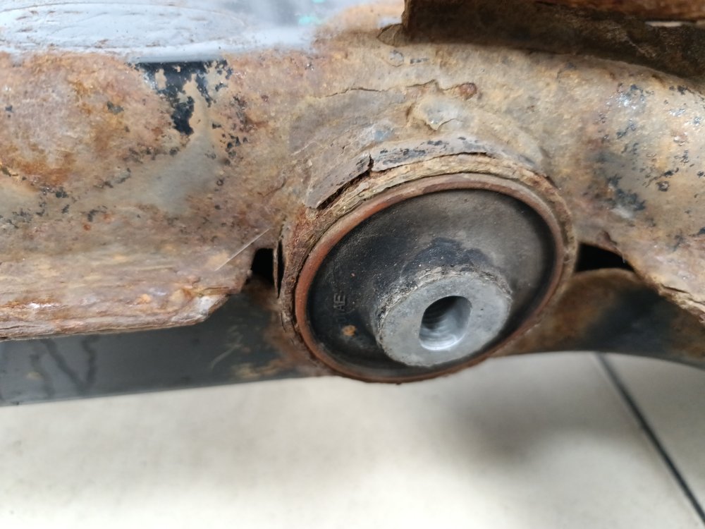 Балка подвески, 27000 рублей, Москва