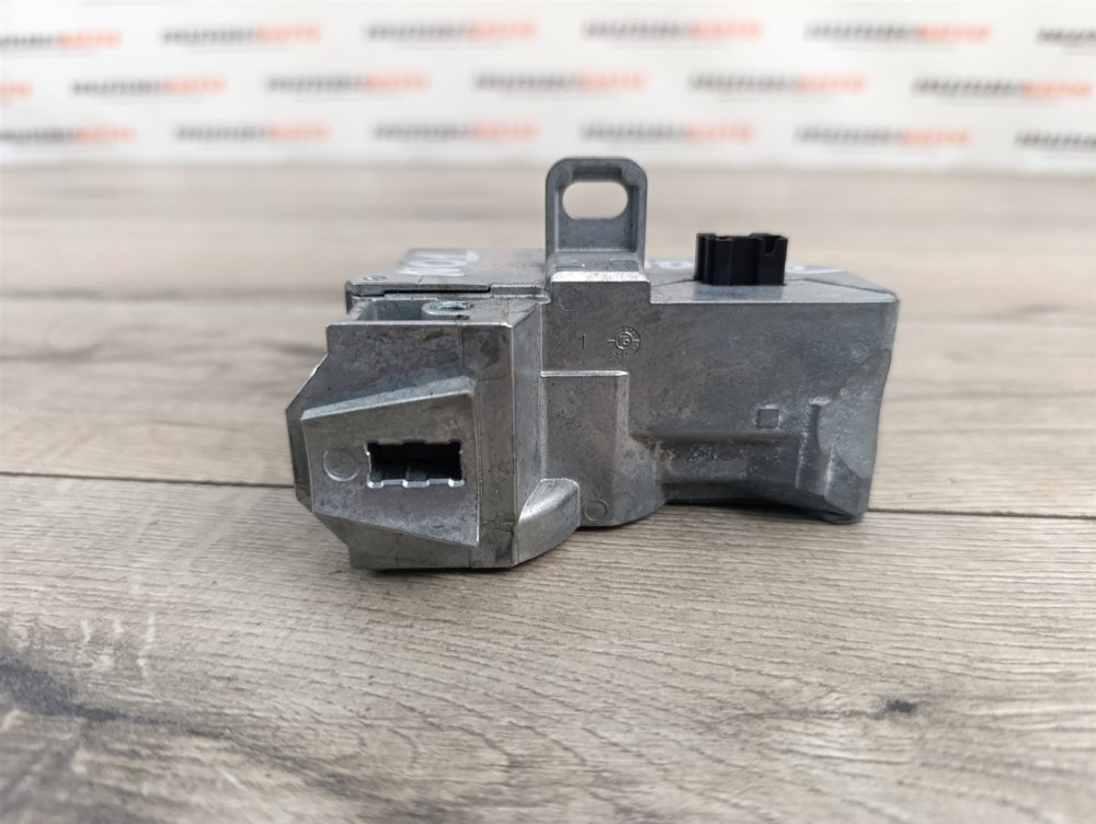 Блокиратор рулевой колонки, 1500 рублей, Москва