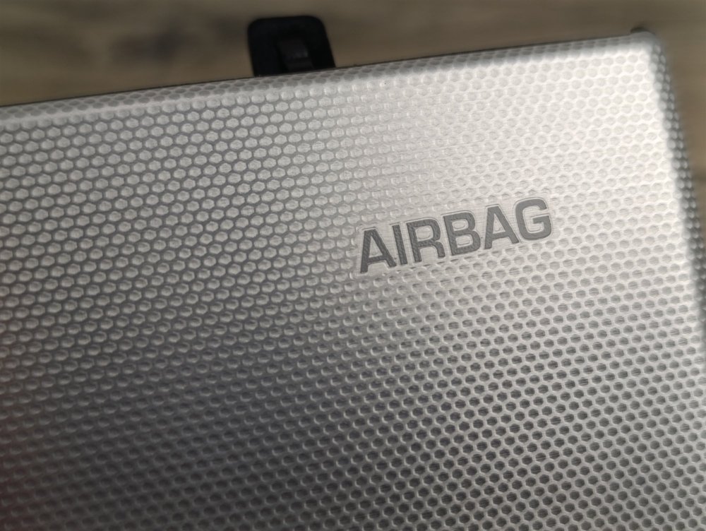 Накладка декоративная, 2000 рублей, Москва