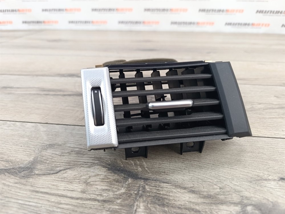 Дефлектор в торпедо, 2000 рублей, Москва