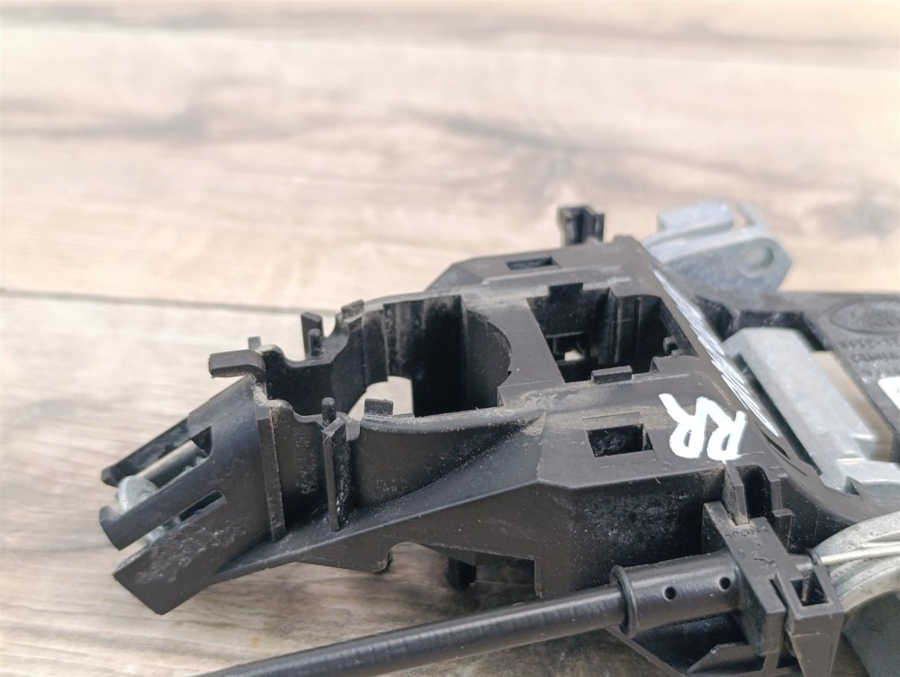 Кронштейн ручки двери, 500 рублей, Москва