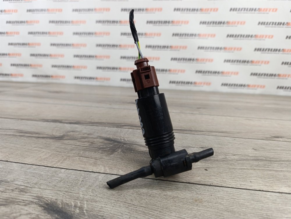 Насос омывателя стекла, 1000 рублей, Москва