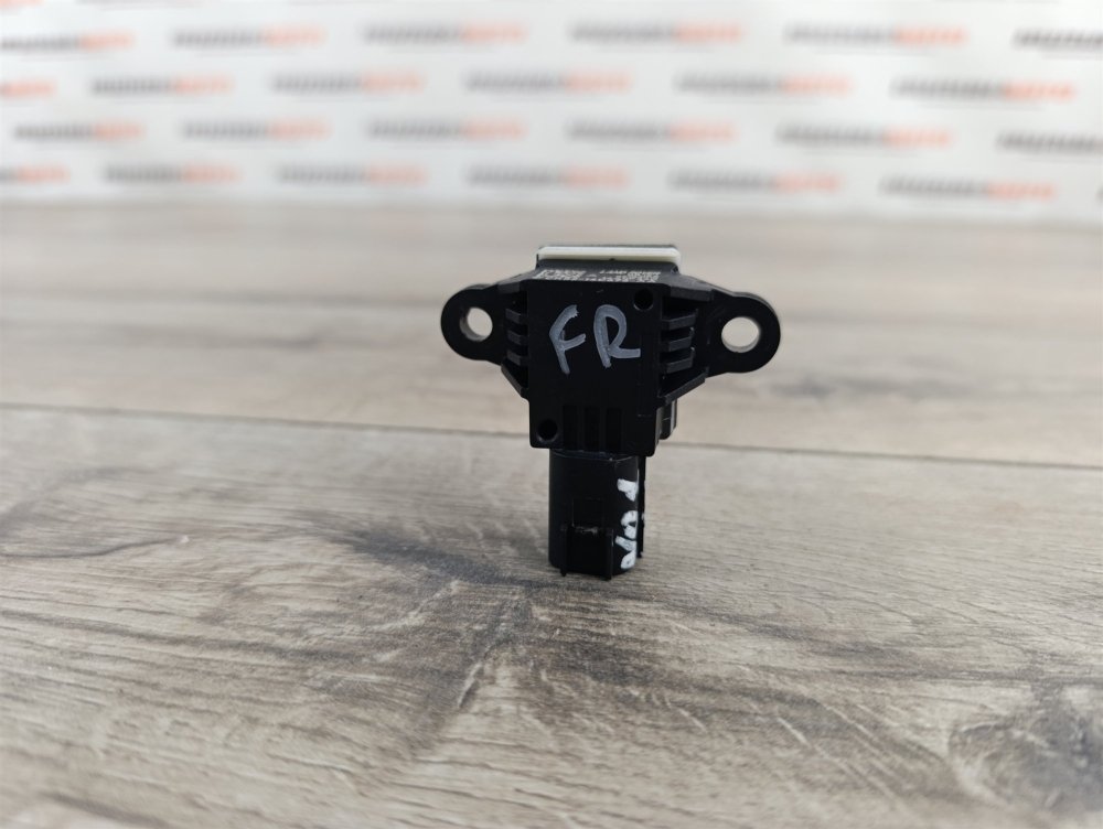 Датчик удара, 500 рублей, Москва