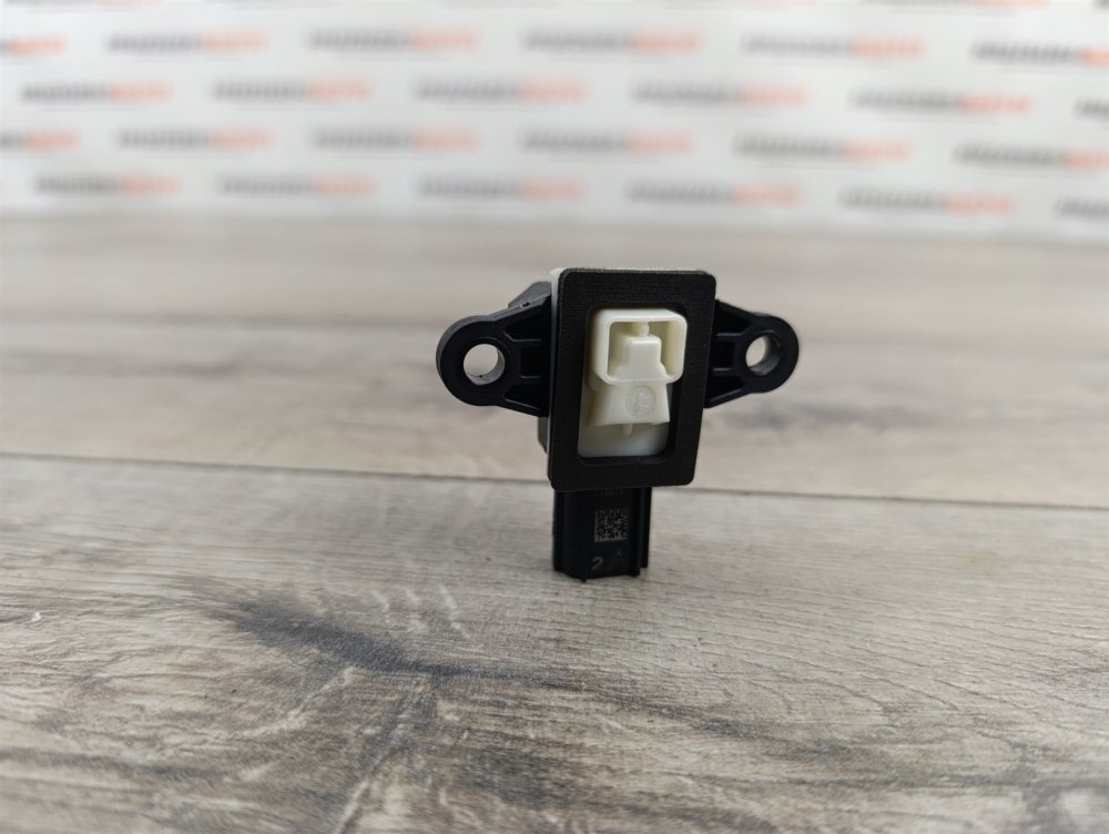 Датчик удара, 500 рублей, Москва