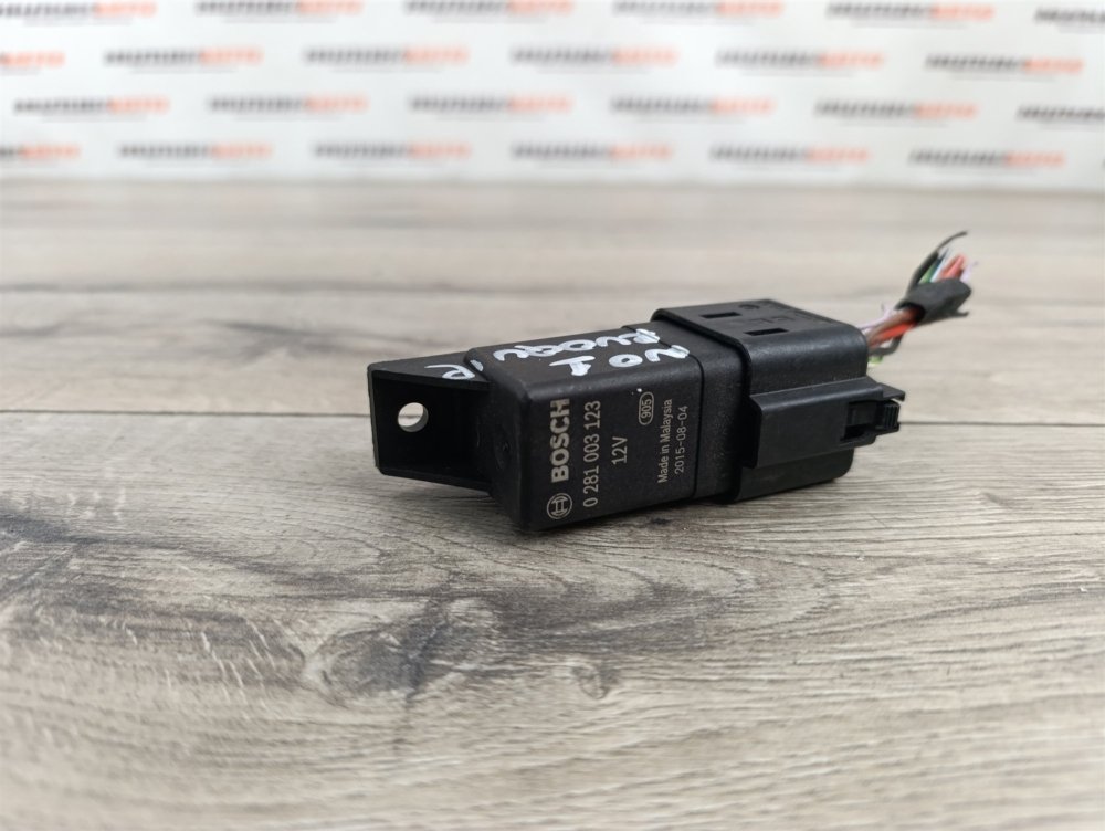 Реле, 1000 рублей, Москва