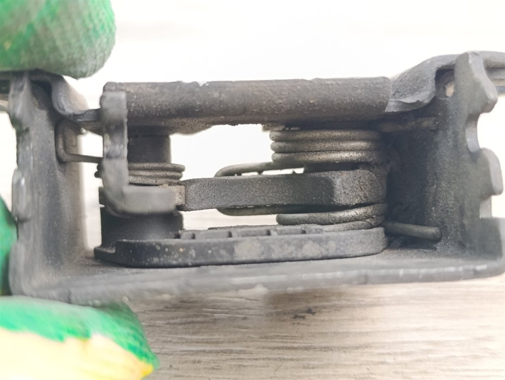 Замок капота, 1500 рублей, Москва