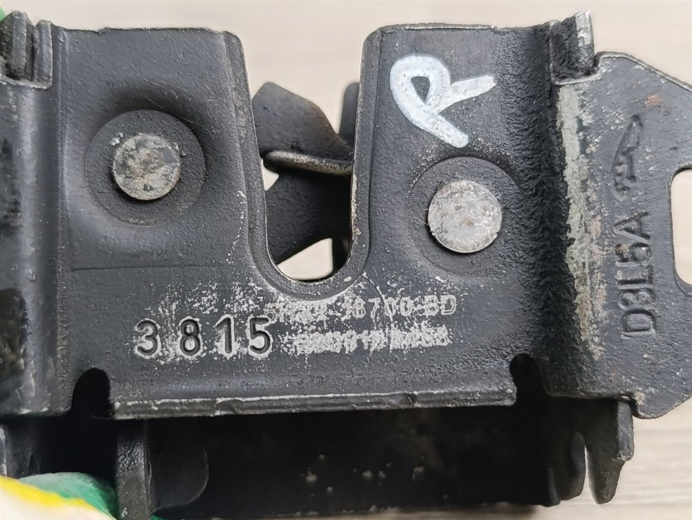 Замок капота, 1500 рублей, Москва