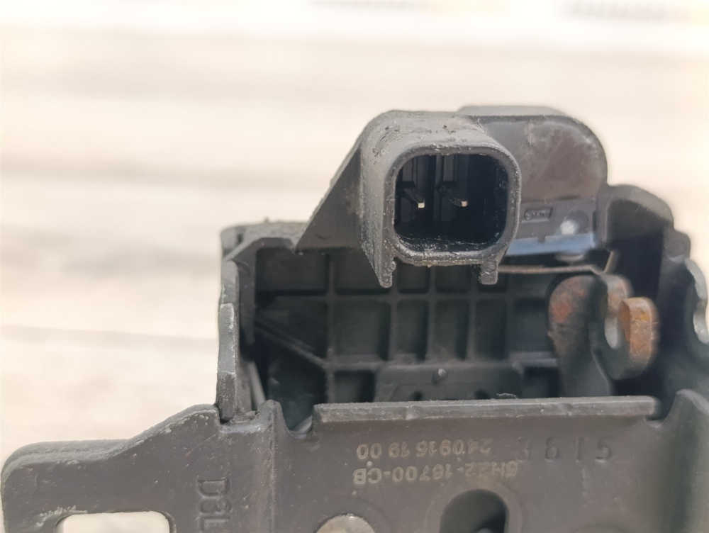 Замок капота, 2500 рублей, Москва