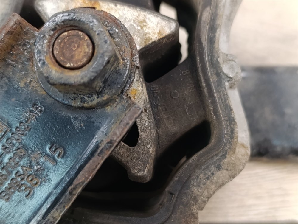 Подушка двигателя, 2500 рублей, Москва