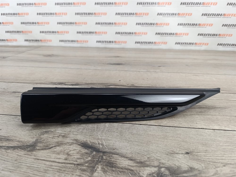 Накладка крыла, 3000 рублей, Москва