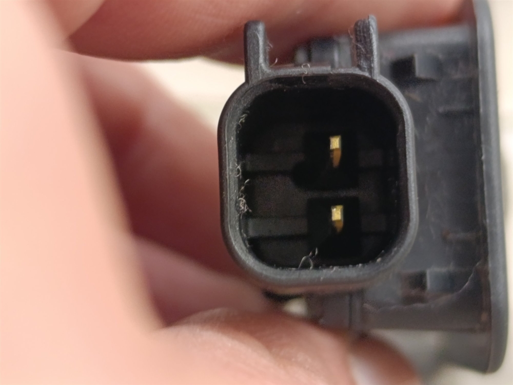 Кнопка открывания багажника, 1000 рублей, Москва