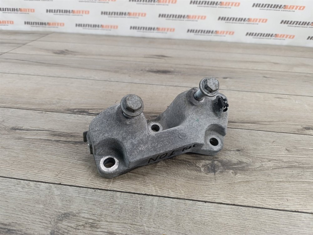 Кронштейн КПП, 1000 рублей, Москва