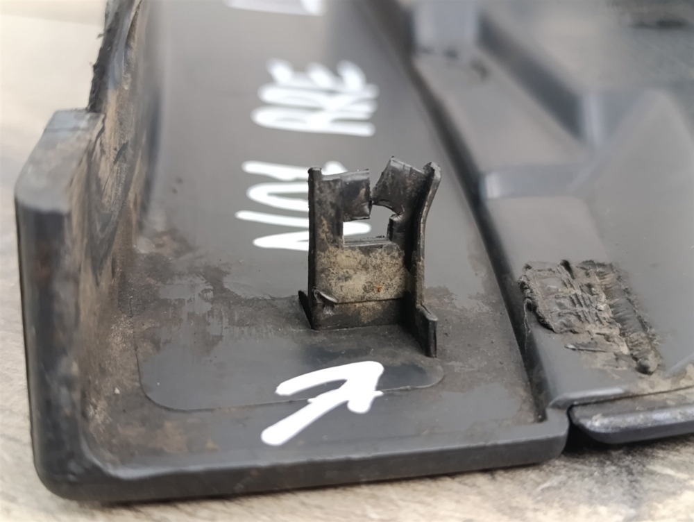 Накладка крыла, 4000 рублей, Москва