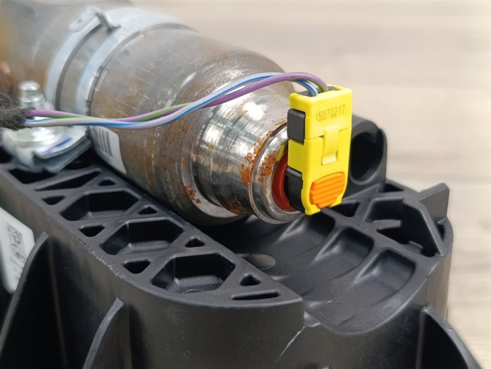 Подушка безопасности в торпедо, 6000 рублей, Москва